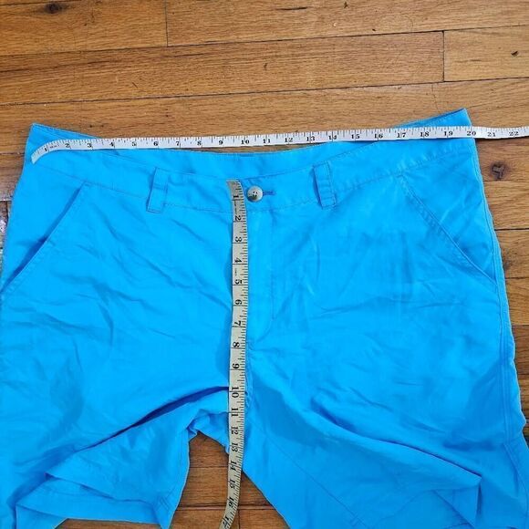 Columbia Men's Washed Out Blue Shorts Size  40 - Picture 3 of 8